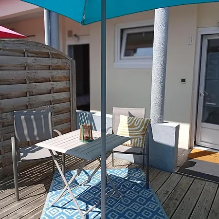 Pensionat Comme Evidence Et D'hotes